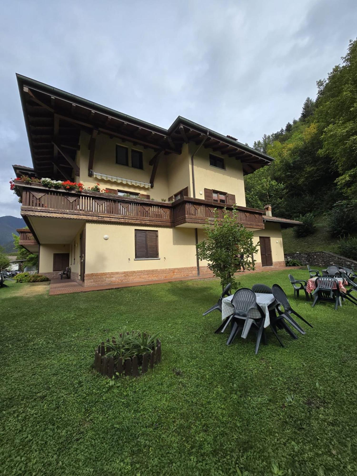 Apartamento Casa Ornella LEDRO Exterior foto